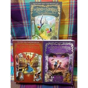 THE LAND OF STORIES Series Lot of 3 Paperback Books By Chris Colfer AR:5.0